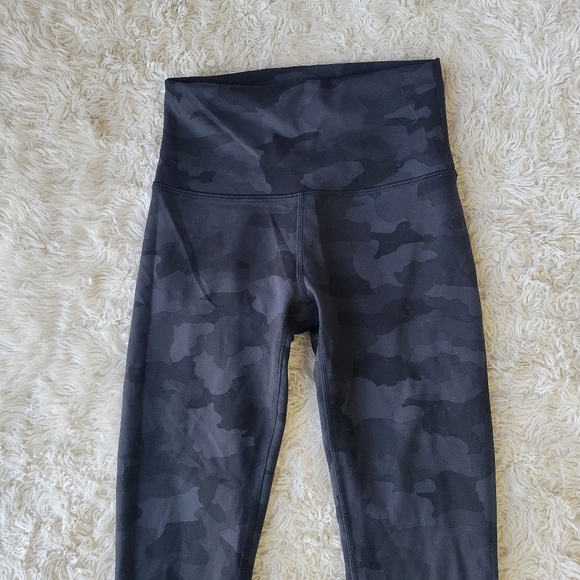 Lululemon Wunder Train High-Rise Tight 28" Heritage 365 Camo Deep Coal Multi 4 - Picture 4 of 7
